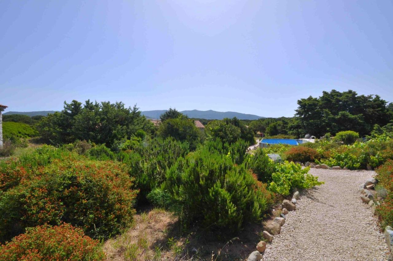 Ferienwohnung Mare Di Ginepri Badesi Exterior foto